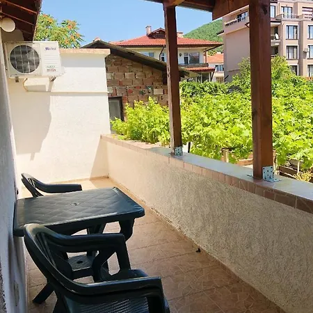 Апартамент балиноа Свети Влас