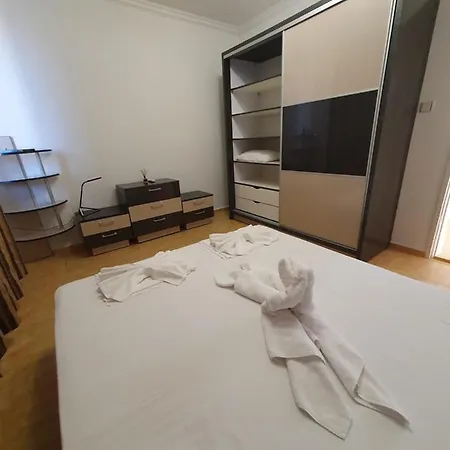 Apartment балиноа *