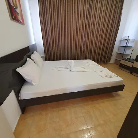 балиноа Apartament *